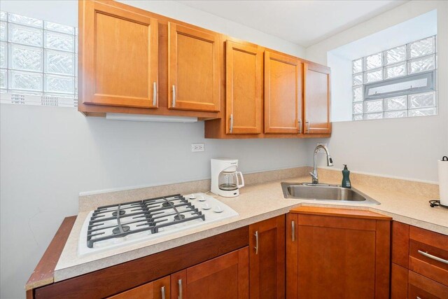 2415 W Belle Plaine Ave, Chicago, IL 60618 - photo 30