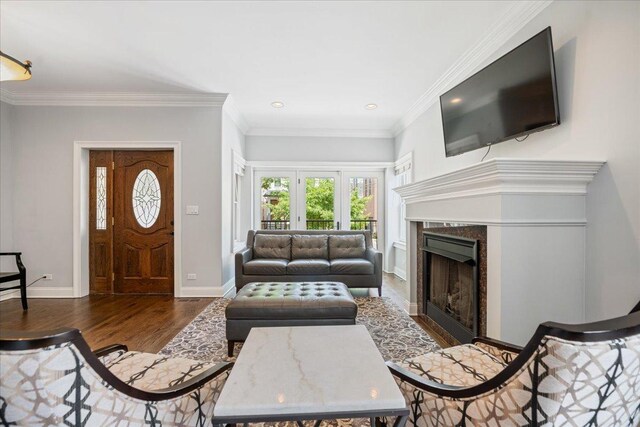 2415 W Belle Plaine Ave, Chicago, IL 60618 - photo 5