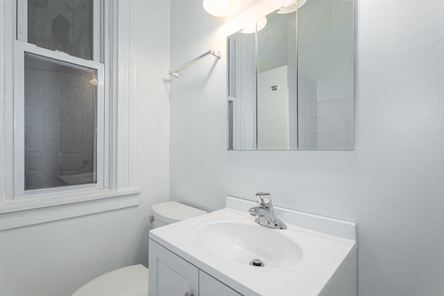 2439 S Millard Ave, Chicago, IL 60623 - bathroom with toilet and vanity