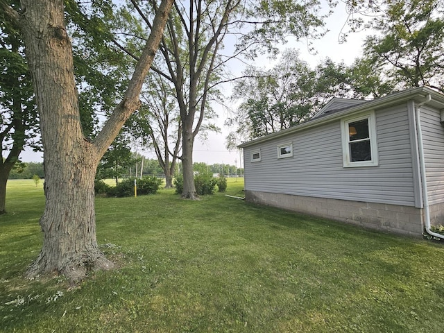 3500 Butler Ave, Steger, IL 60475 - view of green lawn