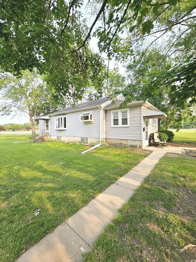 3500 Butler Ave, Steger, IL 60475 - view of front of property with a front lawn