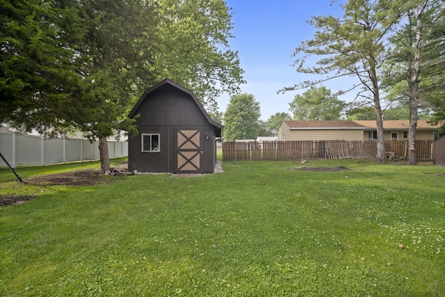 211 S E St, Hudson, IL 61748 - view of yard with a barn and an outbuilding