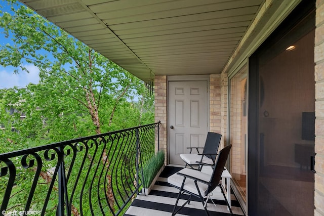 4400 Pershing Ave Unit 3S, Downers Grove, IL 60515 - view of balcony