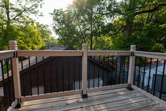545 Delaware Dr, Lake In The Hills, IL 60156 - view of wooden terrace
