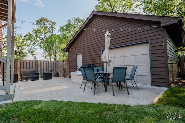 545 Delaware Dr, Lake In The Hills, IL 60156 - view of patio / terrace
