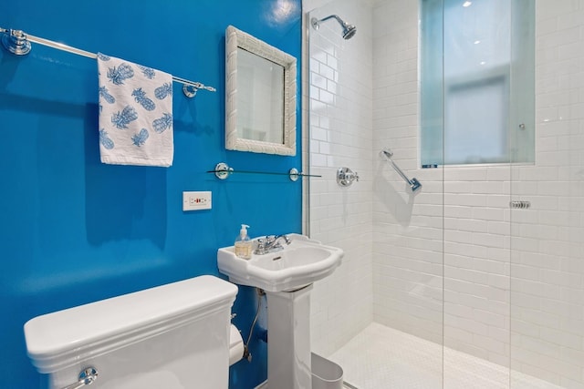 3500 N Lake Shore Dr Unit 5D, Chicago, IL 60657 - full bathroom with a stall shower