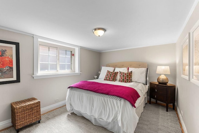 2530 W Morse Ave, Chicago, IL 60645 - bedroom featuring baseboards and crown molding
