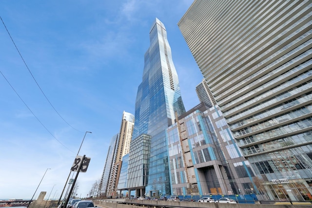363 E Wacker Dr Unit 1602, Chicago, IL 60601 - view of property