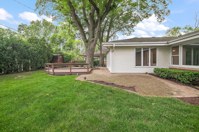 6231 W 127th Pl, Palos Heights, IL 60463 - view of green lawn with a deck