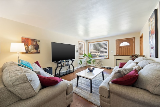 1546 N Lee Blvd, Berkeley, IL 60163 - living room with wood finished floors and baseboards