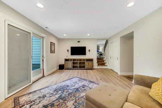 5S640 Bluff Ln, Naperville, IL 60540 - living area with light wood-style floors, stairs, recessed lighting, and baseboards