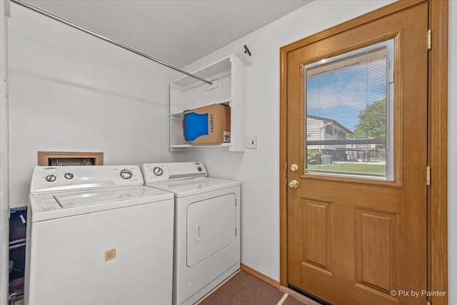 1434 Somerset Ln, Schaumburg, IL 60193 - laundry room featuring washing machine and clothes dryer and baseboards