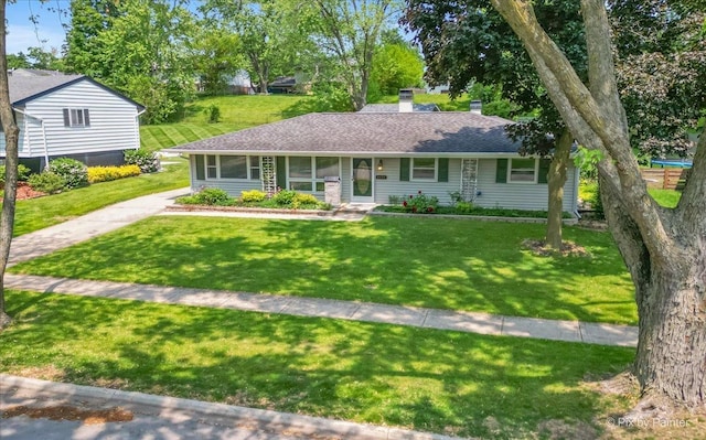 1434 Somerset Ln, Schaumburg, IL 60193 - single story home featuring a chimney, a front yard, and roof with shingles