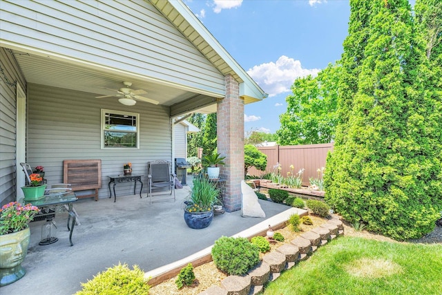 206 Wilsey Ln, Sidney, IL 61877 - view of patio featuring a ceiling fan