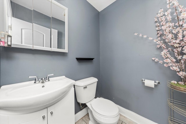 6315 W 83rd Pl, Burbank, IL 60459 - half bath with toilet and vanity