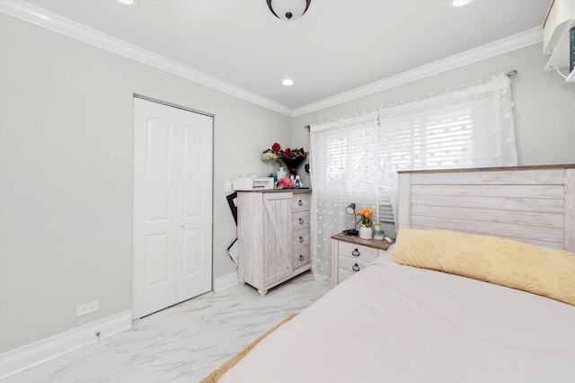 6315 W 83rd Pl, Burbank, IL 60459 - bedroom featuring light marble finish floors, recessed lighting, crown molding, and a closet