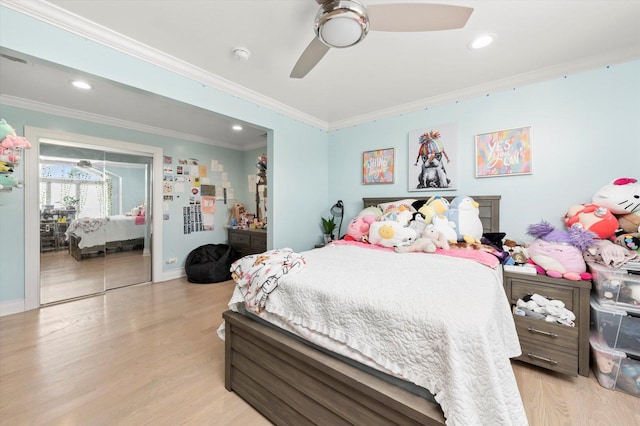 6315 W 83rd Pl, Burbank, IL 60459 - bedroom featuring ornamental molding, wood finished floors, recessed lighting, and ceiling fan