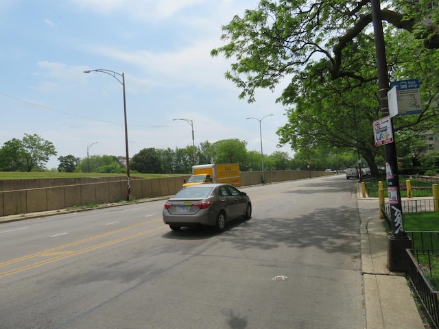 3950 N Lake Shore Dr Unit 1207B, Chicago, IL 60613 - view of asphalt street featuring curbs, street lights, and sidewalks