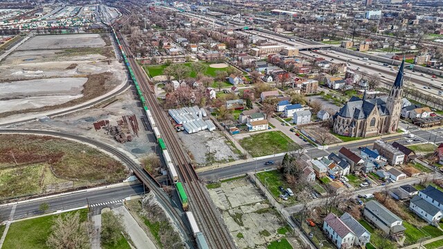352 W 59th St, Chicago, IL 60621