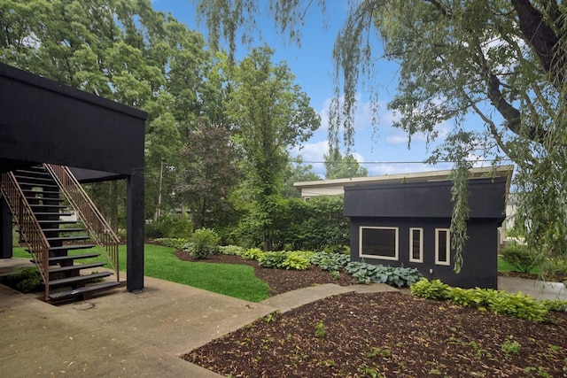 16W307 95th Pl, Burr Ridge, IL 60527 - view of yard with stairway