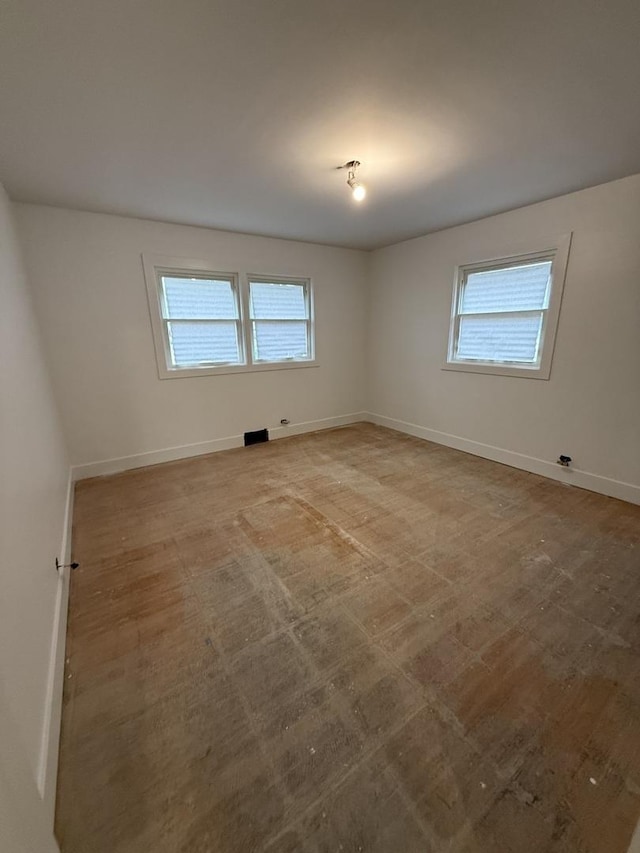 812 Marvin Pkwy, Park Ridge, IL 60068 - unfurnished room featuring baseboards