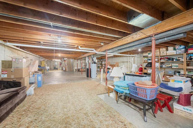 10 Primrose Ln, Sycamore, IL 60178 - unfinished basement with gas water heater