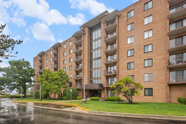 1717 W Crystal Ln Unit 310, Mount Prospect, IL 60056 - view of apartment building / complex