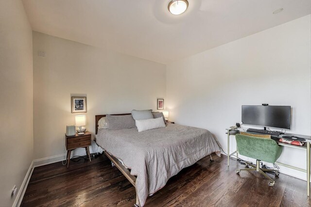 2120 W Rice St Unit 3, Chicago, IL 60622 - bathroom with a stall shower, double vanity, toilet, and tile patterned flooring