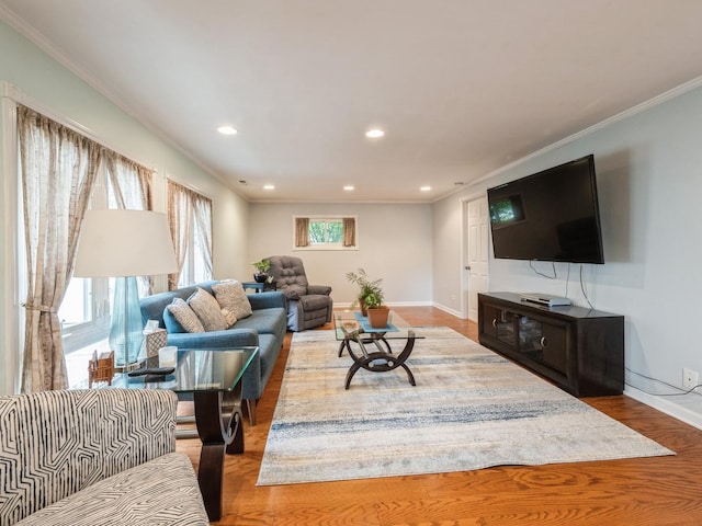 521 Harvard Ln, Hoffman Estates, IL 60169 - living room featuring crown molding, baseboards, wood finished floors, and recessed lighting