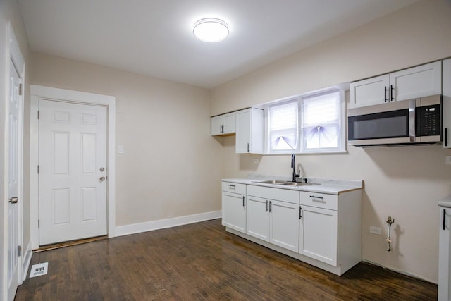 11427 S Prairie Ave, Chicago, IL 60628 - photo 7