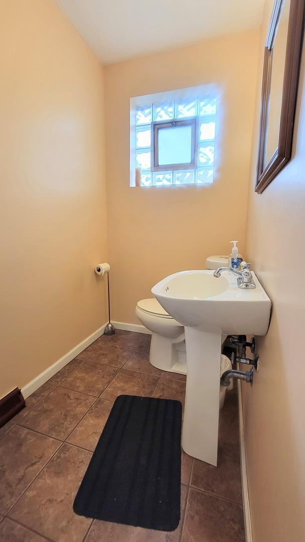 9944 Maple Ave, Oak Lawn, IL 60453 - photo 23