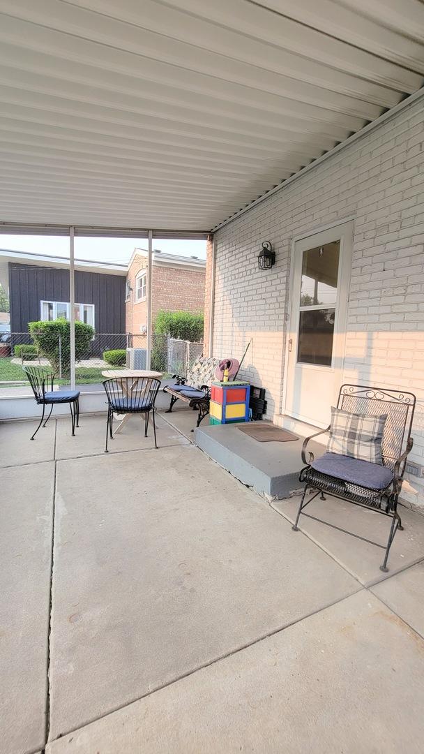 9944 Maple Ave, Oak Lawn, IL 60453 - photo 30