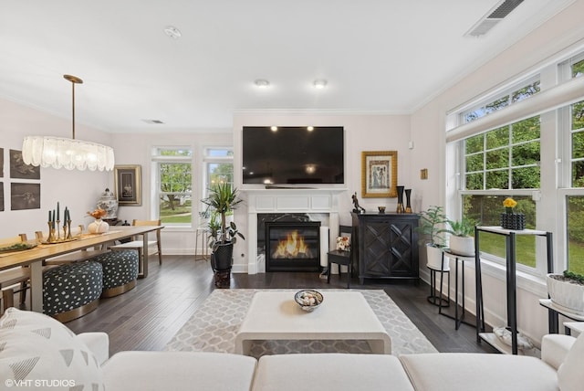 50 W Kennedy Ln Unit 102, Hinsdale, IL 60521 - living area featuring crown molding, hardwood / wood-style floors, a premium fireplace, and baseboards