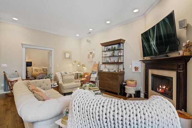 663 W Wellington Ave Unit 1, Chicago, IL 60657 - living area with wood finished floors, ornamental molding, recessed lighting, and a fireplace