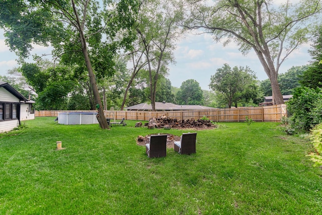 3N544 Bittersweet Rd, Saint Charles, IL 60175 - view of yard featuring an outdoor pool