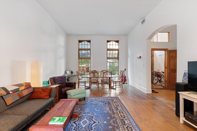 1239 N Dearborn St, Chicago, IL 60610 - photo 4