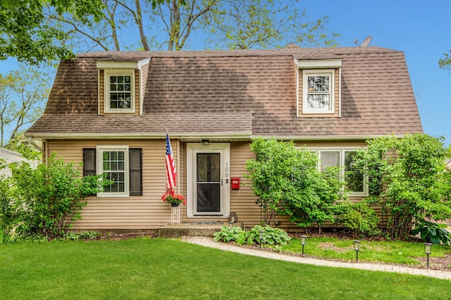 106 N Eastwood Ave, Mount Prospect, IL 60056 - photo 1