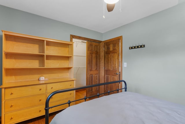 11111 Doogan Ave, Willow Springs, IL 60480 - bedroom with ceiling fan