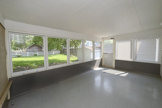 610 E Main St, Ottawa, IL 61350 - view of unfurnished sunroom