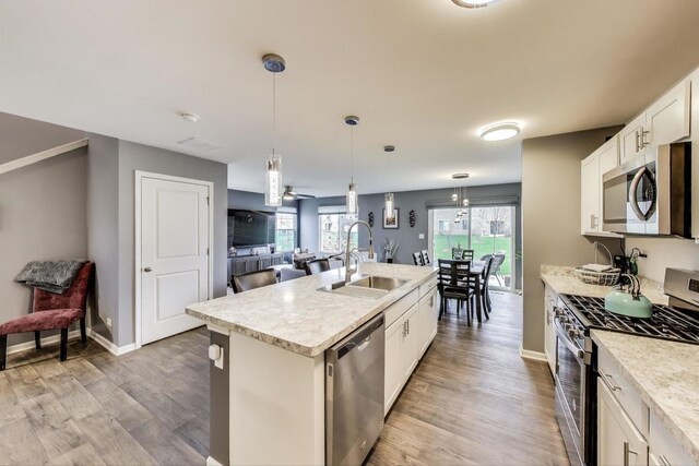 1129 Amber Dr, Cary, IL 60013 - photo 11