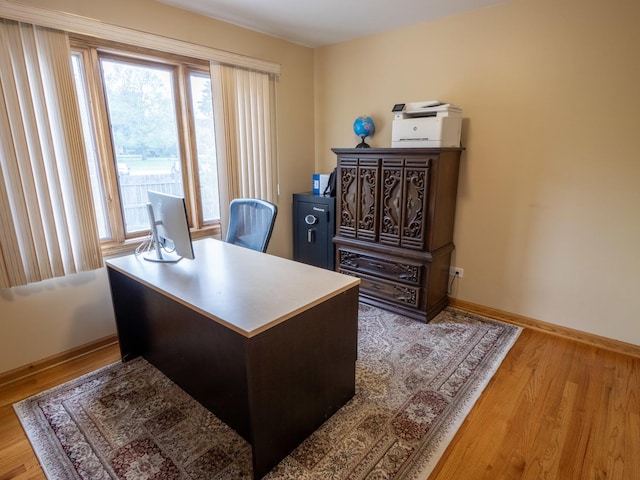 1707 Frediani Ct, Mount Prospect, IL 60056 - office area with wood finished floors and baseboards