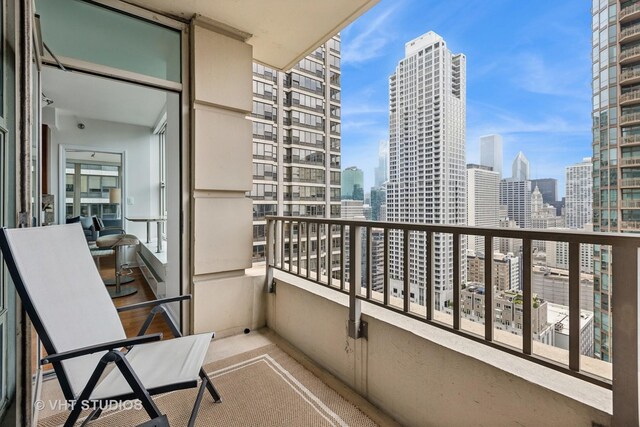 25 E Superior St Unit 3004, Chicago, IL 60611 - photo 12