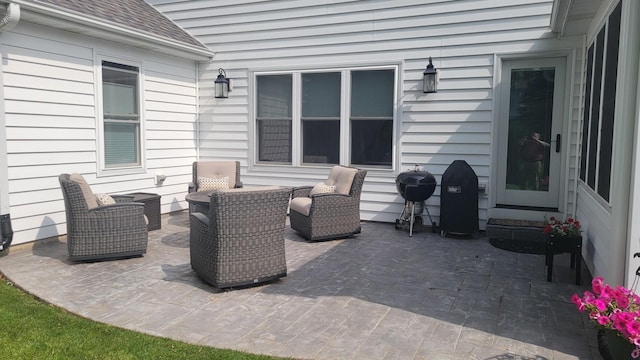 2124 Wicklow Rd, Naperville, IL 60564 - photo 31