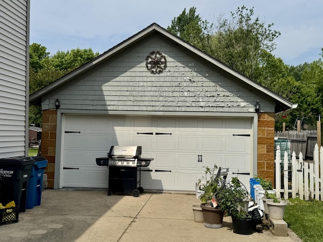 236 S Randolph St, Princeton, IL 61356 - view of garage