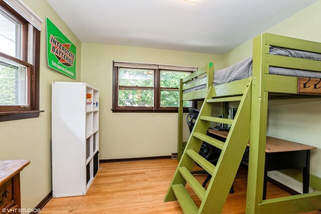 408 S Cedar Rd, New Lenox, IL 60451 - bedroom featuring light wood finished floors and baseboards