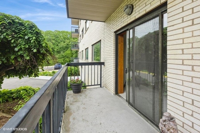 6700 S Brainard Ave Unit 104, Countryside, IL 60525 - view of balcony