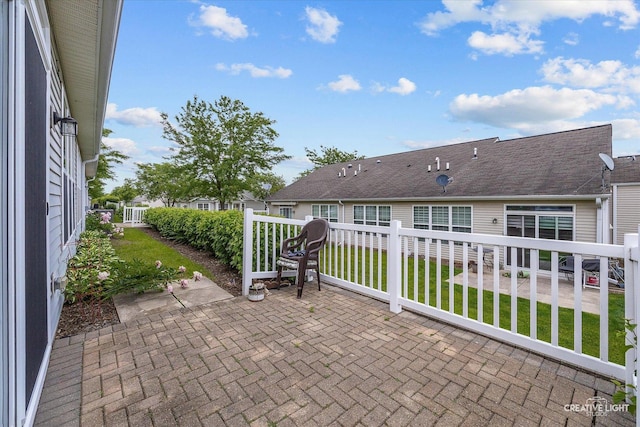 14065 Moraine Hills Dr, Huntley, IL 60142 - view of patio / terrace