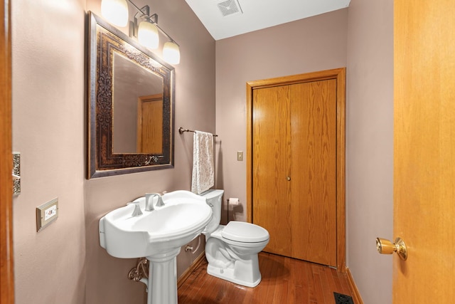 8220 Paddington Rd, Woodridge, IL 60517 - photo 11