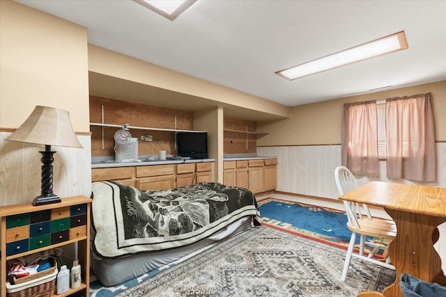 391 Northgate Rd, Lindenhurst, IL 60046 - bedroom with wainscoting