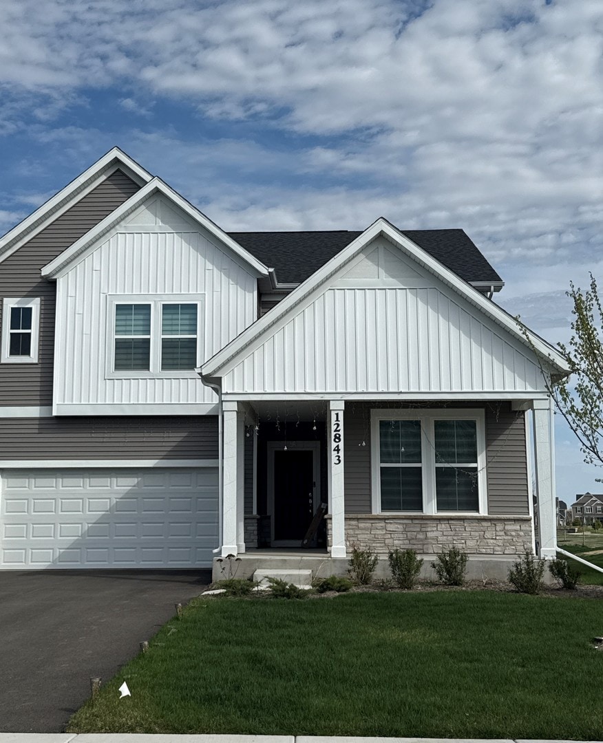 12938 S Beckham Dr, Plainfield, IL 60585 - photo 2